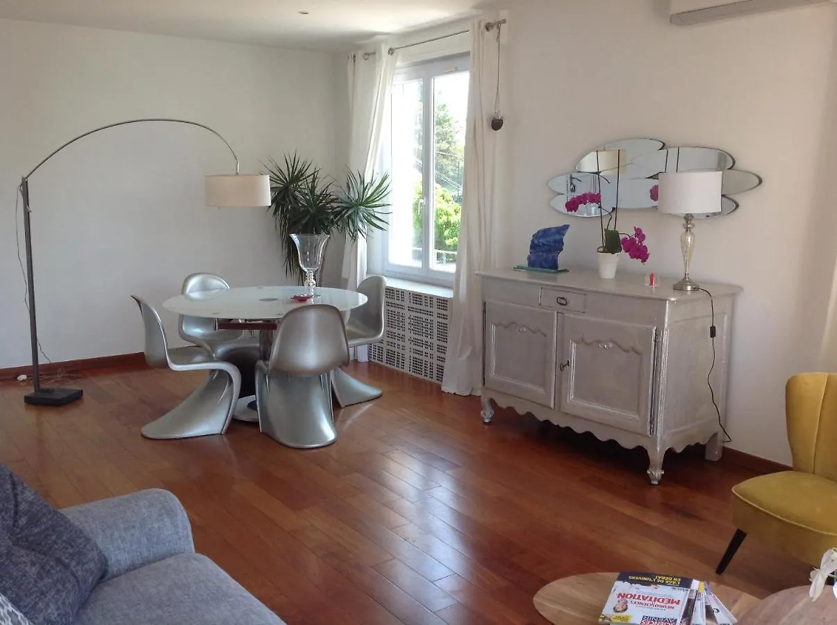 Suite Sur La Mer Marseille Corniche 0*,